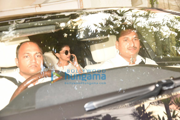 deepika padukone and madhuri dixit snapped at sunny super sound in juhu 1