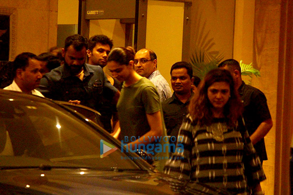 deepika and irrfan snapped post meeting 2