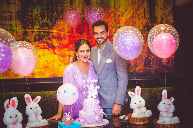 Esha Deol! Sister Ahana Deol plans a baby shower for her sister and here are the details-1