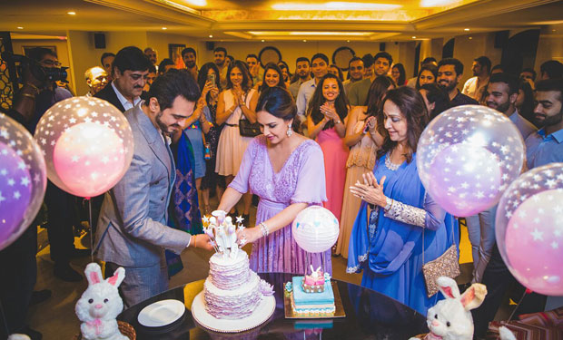 Esha Deol! Sister Ahana Deol plans a baby shower for her sister and here are the details-2