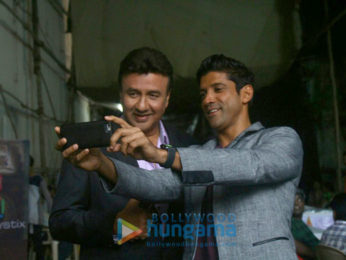 Farhan Akhtar and Diana Penty promote 'Lucknow Central' on 'The Drama Company'