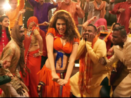 Ghungta (Babumoshai Bandookbaaz)