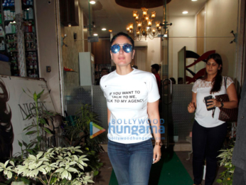 Kareena Kapoor Khan and Rhea Kapoor snapped post their salon session in Bandra