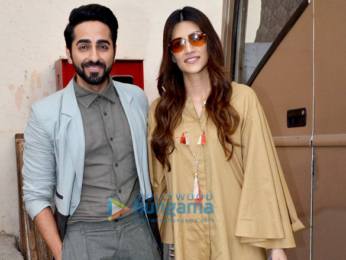 Kriti Sanon and Ayushmann Khurrana snapped promoting the film 'Bareilly Ki Barfi'