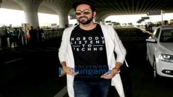 Kriti Sanon and Ayushmann Khurrana snapped at the airport