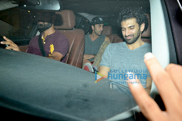 ranbir kapoor arjun kapoor aditya roy kapur varun dhawan snapped post dinner at karan johars house 1