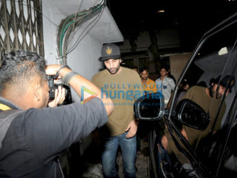Ranbir Kapoor snapped post a meeting with director Shoojit Sircar in Juhu