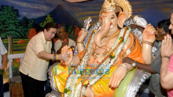Randhir Kapoor, Krishna Raj Kapoor welcome Ganesha at R K Studio