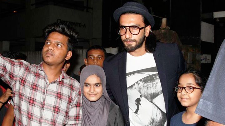 Ranveer Singh SPOTTED Outside His Grandfather’s Residence Ranveer Singh SPOTTED Outside His Grandfather’s Residence