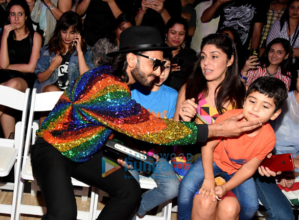 ranveer singh attends manish aroras fashion preview at the lakme fashion week 2017 5