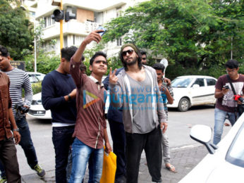 Ranveer Singh snapped post gym in Bandra
