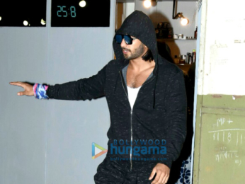 Ranveer Singh snapped post salon session in Bandra
