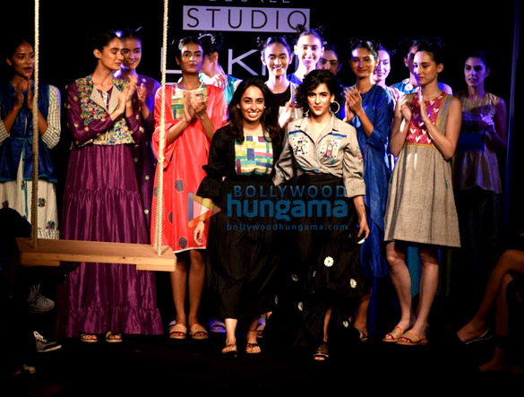 sanya malhotra walks the ramp for the miraki project at lakme fashion week 2017 1
