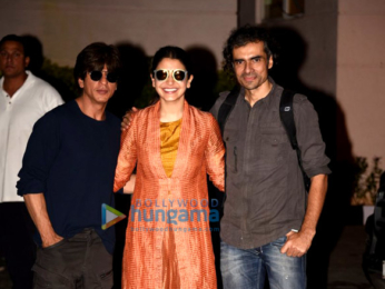 Shah Rukh Khan, Anushka Sharma and Imtiaz Ali snapped at airport