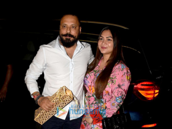 Shah Rukh Khan, Sushant Singh Rajput, Kriti Sanon and others grace Rohini Iyer's birthday bash