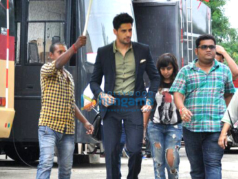Sidharth Malhotra and Jacqueline Fernandez promote 'A Gentleman' on the sets of Saregama Lill Champs