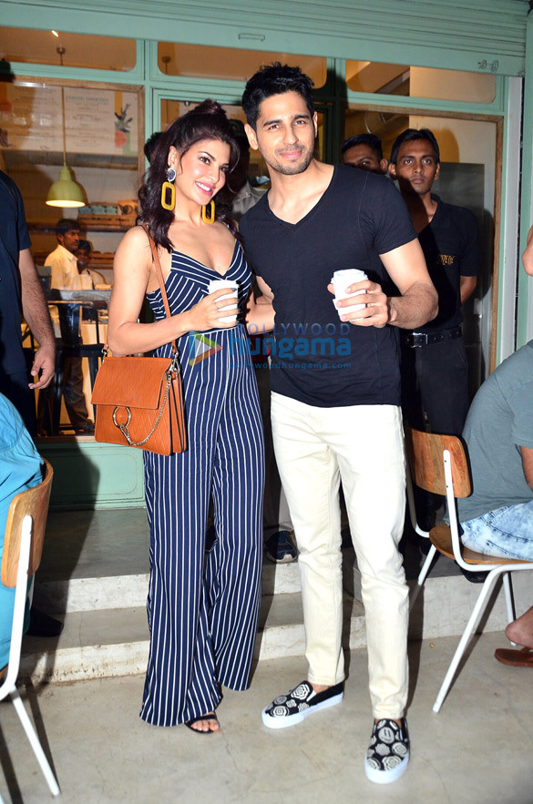 Sidharth Malhotra and Jacqueline Fernandez snapped at The Kitchen Garden