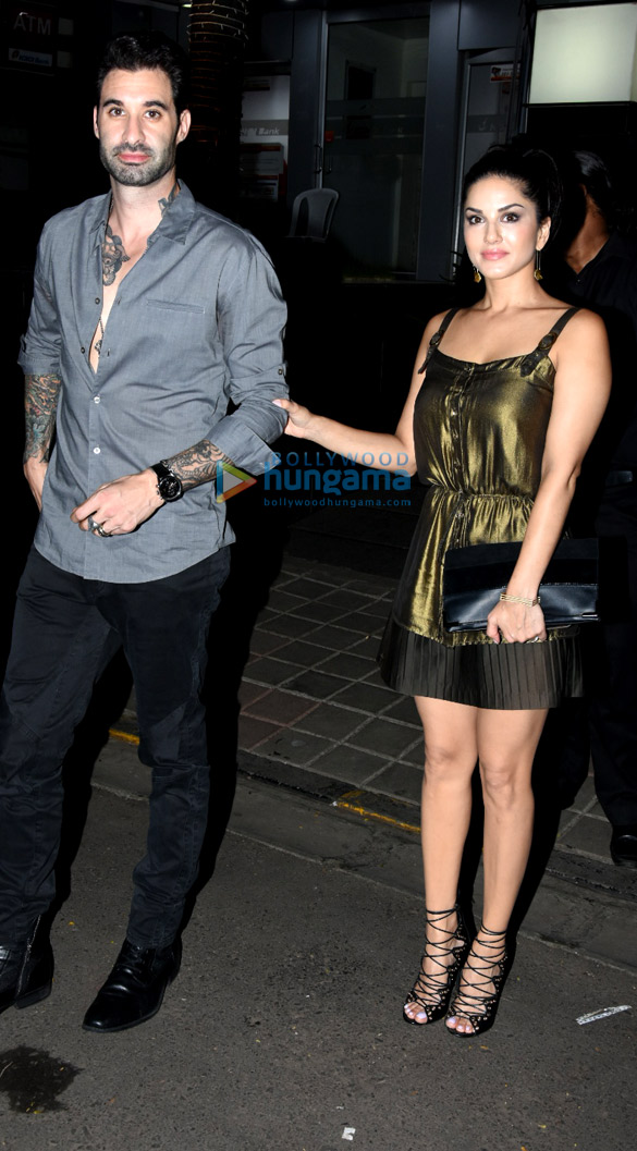 sunny leone snapped with daniel weber post dinner at hakkasan 4