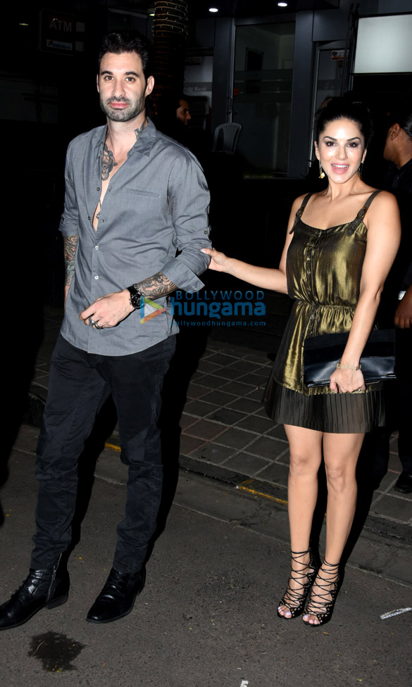sunny leone snapped with daniel weber post dinner at hakkasan 5