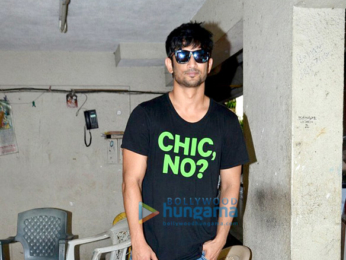 Sushant Singh Rajput and Sara Ali Khan snapped post meeting at Abhishek Kapoor's office