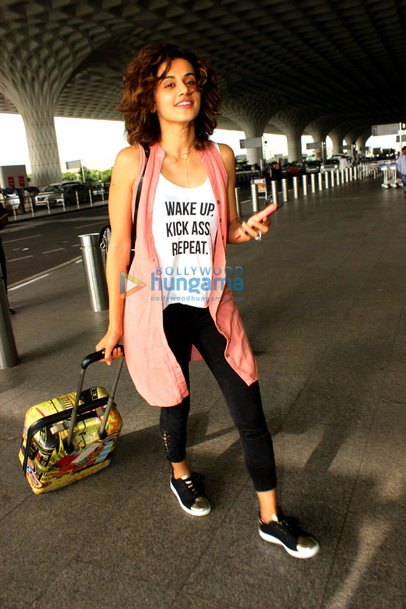 Taapsee Pannu snapped at the airport Taapsee Pannu snapped at the airport