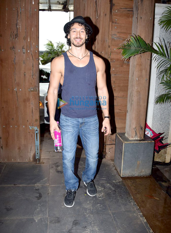 tiger shroff snapped at sajid nadiadwalas office in versova 2