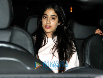 Varun Dhawan, Sridevi and others snapped at the airport