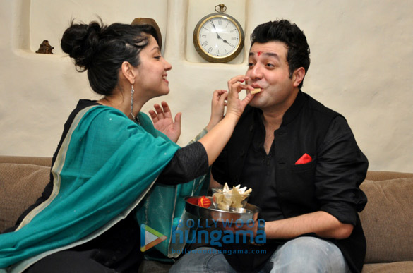varun sharma celebrates raksha bandhan 4