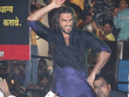 WATCH: Ranveer Singh creates fan frenzy while dancing to ‘Malhari’ at Dahi Handi celebrations