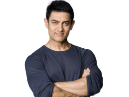 Aamir Khan Celebrates His First Garba In Vadodara | Gujarat | Secret Superstar