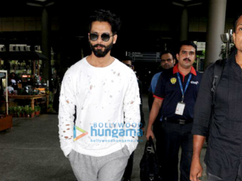 Aamir Khan, Kriti Sanon, Ameesha Patel and others snapped at the airport