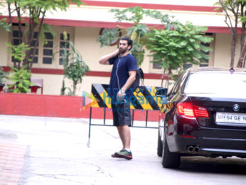 Aditya Roy Kapur snapped at the gym