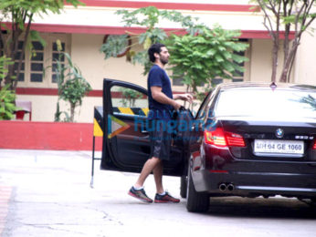 Aditya Roy Kapur snapped at the gym