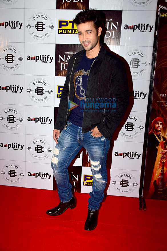celebs grace the launch of richa sahrmas music video nain na jodi 5