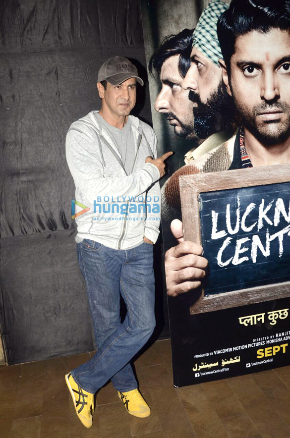 farhan akhtar at lucknow central live feed event 8