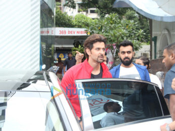 Hrithik Roshan snapped at Akro Gym