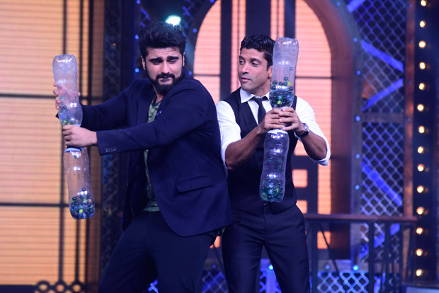 INSIDE PICS This is what happened when Farhan Akhtar and Arjun Kapoor came together for Farah Khan’s show (1)