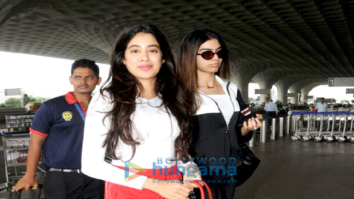 Jahnavi Kapoor and sister Khushi Kapoor snapped at the airport