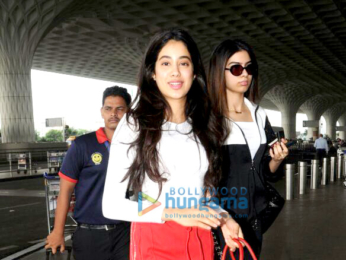 Jahnavi Kapoor and sister Khushi Kapoor snapped at the airport