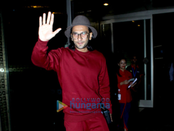 Kangana Ranaut, Hrithik Roshan, Ranveer Singh and Shraddha Kapoor snapped at the airport