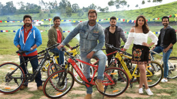 Maine Tujkho Dekha (Golmaal Again)