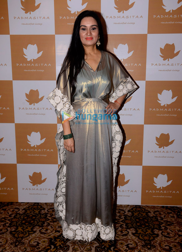 padmini kolhapure poonam dhillon launch their fall winter collection at celebrating vivaha 2017 4