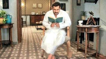 REVEALED: Salman Khan plays Padosan’s Kishore Kumar in this promo