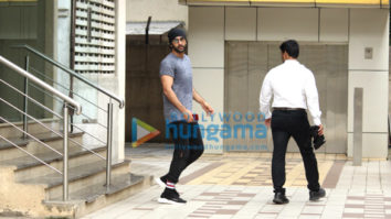Ranbir Kapoor snapped post rehearsals in Bandra