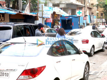 Ranbir Kapoor spotted at a clinic in Bandra