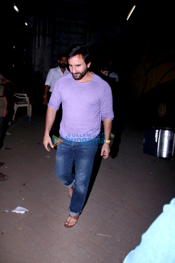 saif ali khan snapped at mehboob studio 1