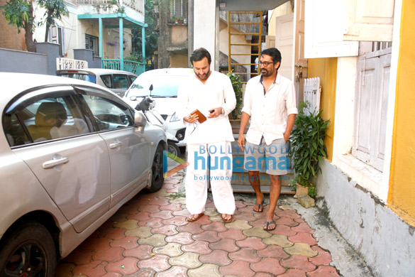 saif ali khan snapped post meeting in bandra 3 2