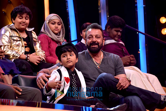 sanjay dutt meets the contestants of sa re ga ma pa lil champs 4