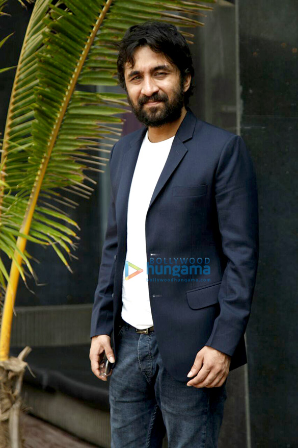 shraddha kapoor and siddhanth kapoor snapped promoting their film haseena parkar 5