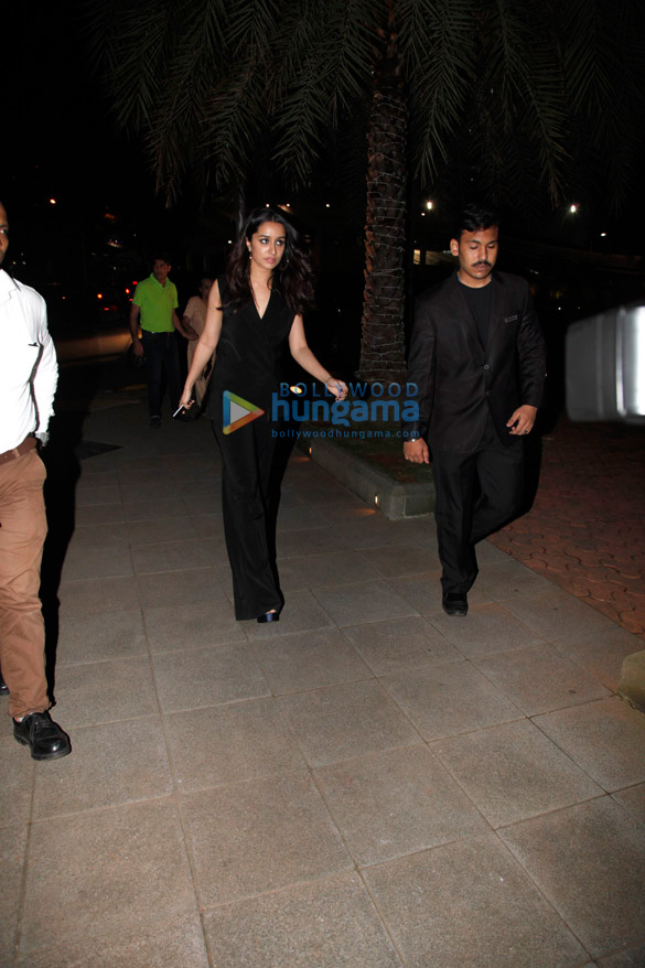 Shraddha Kapoor snapped in Bandra Shraddha Kapoor snapped in Bandra